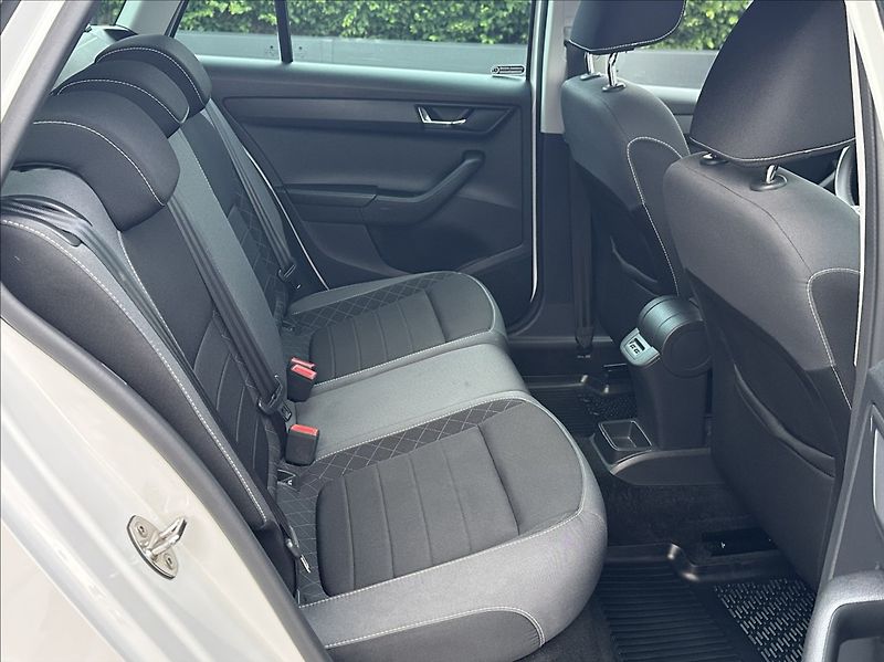 Škoda Fabia 1,0 TSI 95PS  Ambition Top - fotka 19 z 54
