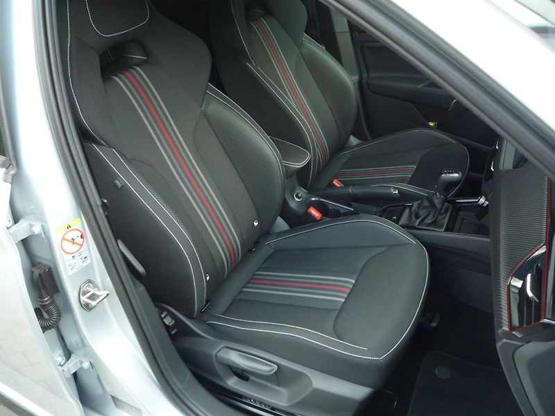 Škoda Scala (2025) 1,5TSi 110kW DSG MONTE CARLO - fotka 20 z 26
