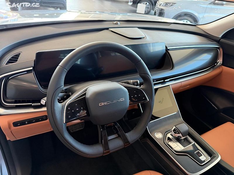 BAIC X75 (2026) ALL IN 130 kW Panorama DCT - fotka 14 z 27