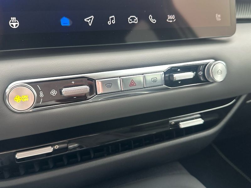 MG MGS5 EV (2026) S5 EV Emotion 49kWh - fotka 15 z 21