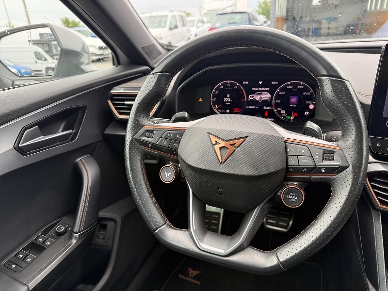 Cupra Formentor (2023) VZ 2.0TSI 228kW CZ DPH - fotka 11 z 11