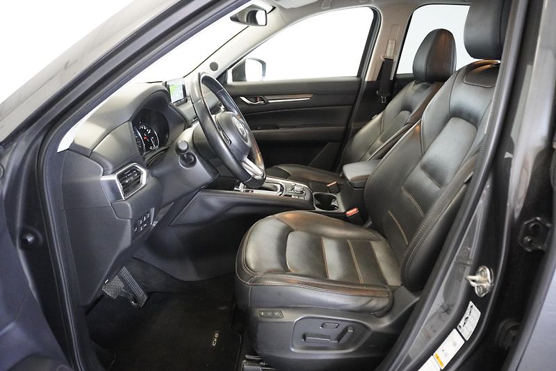 Mazda CX-5 2.2D AWD PLNÁ VÝBAVA !!! - fotka 11 z 30
