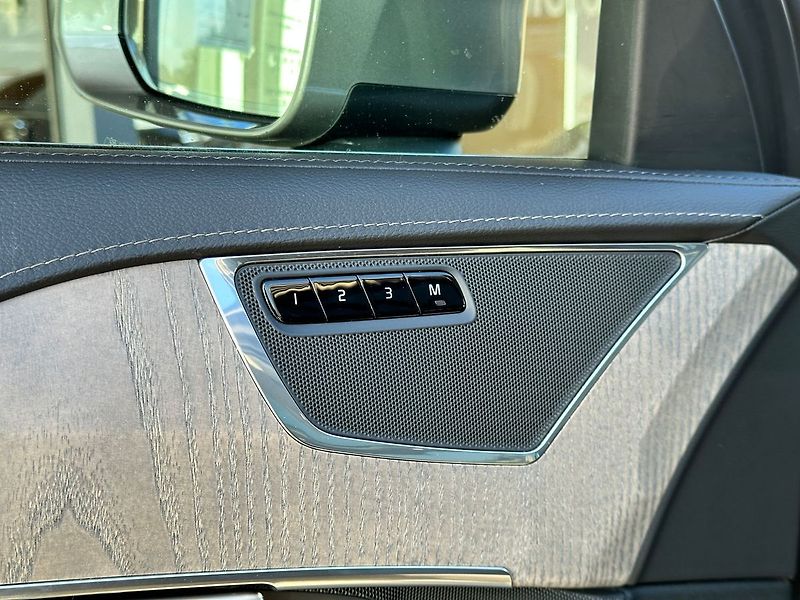 Volvo XC90 B5 INSCRIPTION VZDUCH TZ - fotka 6 z 18