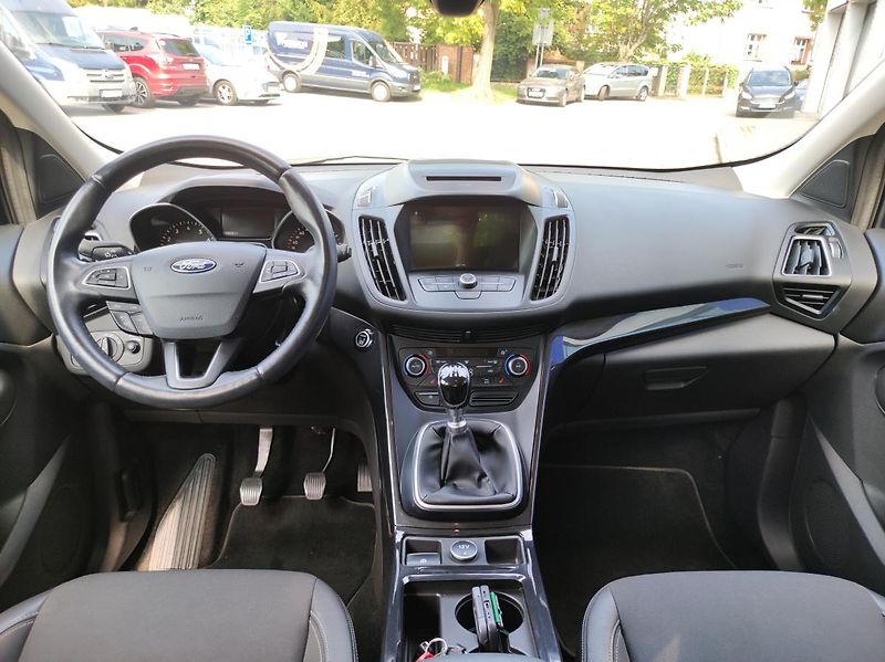 Ford Kuga (2018) ČR 1.5 EcoBoost 110kW - fotka 11 z 28