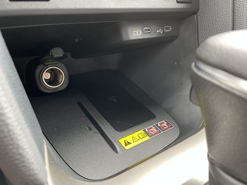 Toyota Yaris Cross 1.5 Hybrid 130k ODBĚR 6/2026 - fotka 19 z 29