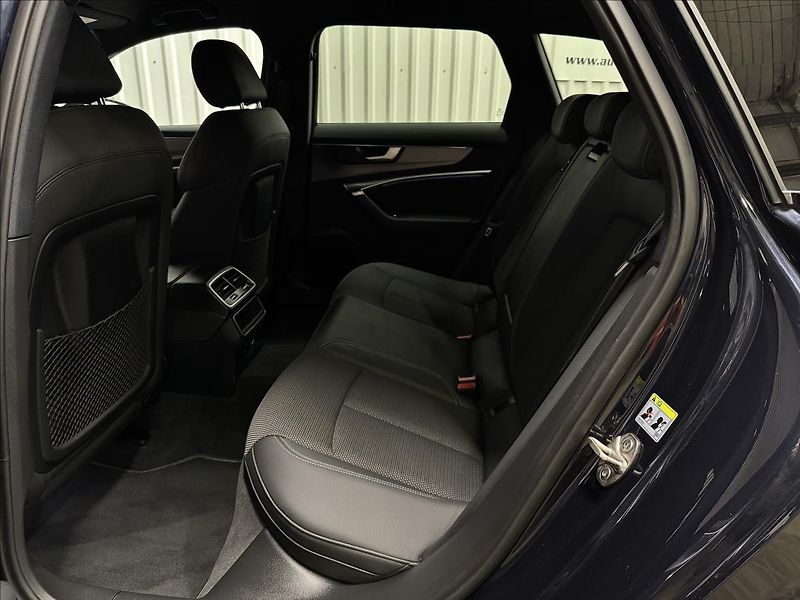 Audi A6 40TDI Q S-Line R20 Matrix LED - fotka 31 z 43