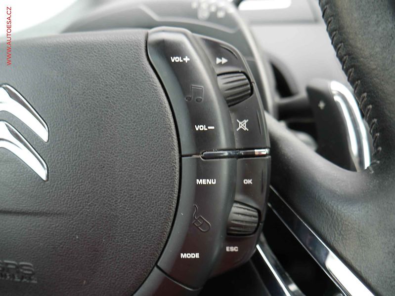 Citroën Grand C4 Picasso (2012) 1.6HDi 7míst, AT, tempo - fotka 15 z 20