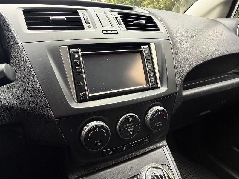 Mazda 5 1.8 Center-Line - fotka 25 z 28