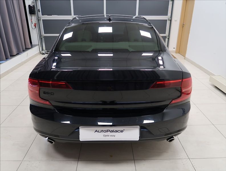 Volvo S90 2,0 D5 AWD INSCRIPTION - fotka 6 z 54