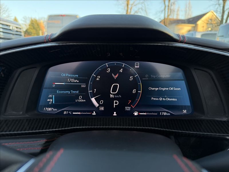 Chevrolet Corvette C8 Cabriolet stingray - fotka 16 z 27