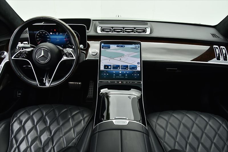Mercedes-Benz Třídy S 400d 4 MATIC LONG AMG DPH - fotka 13 z 37