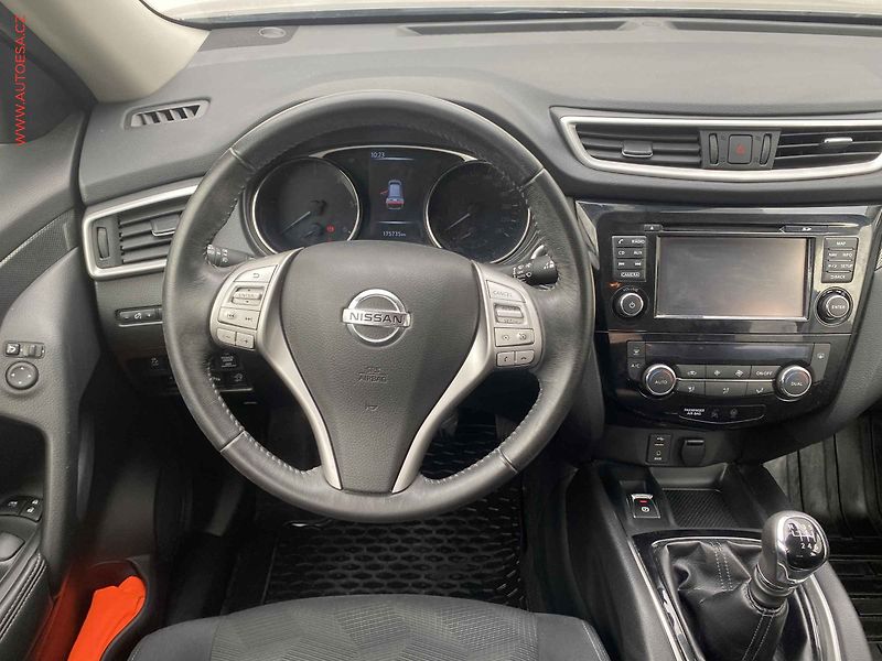Nissan X-Trail (2017) 1.6 dCi 4x4, ČR, AC, výhřev - fotka 11 z 18