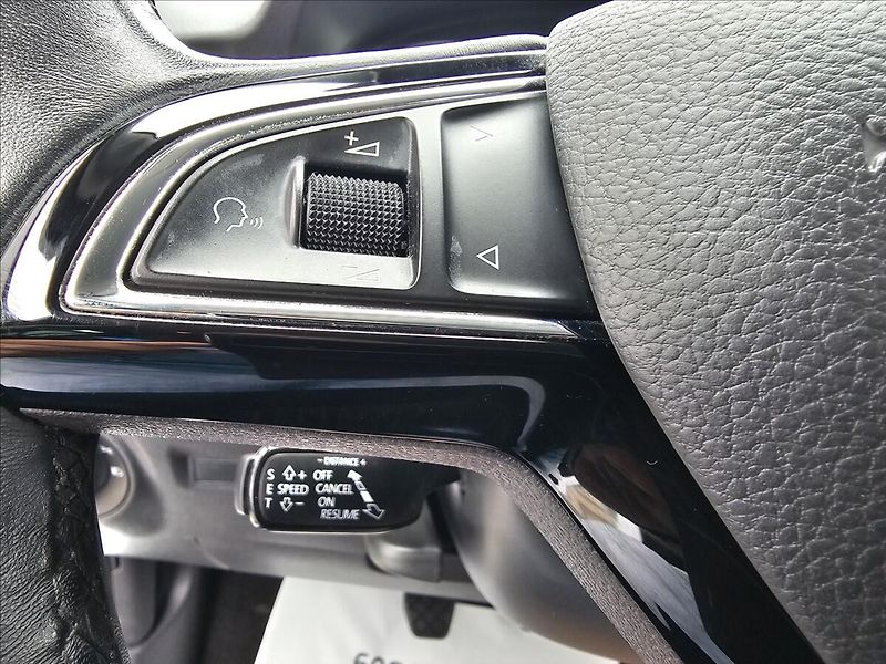Škoda Fabia III 1,0TSi 81KW Drive - fotka 16 z 44