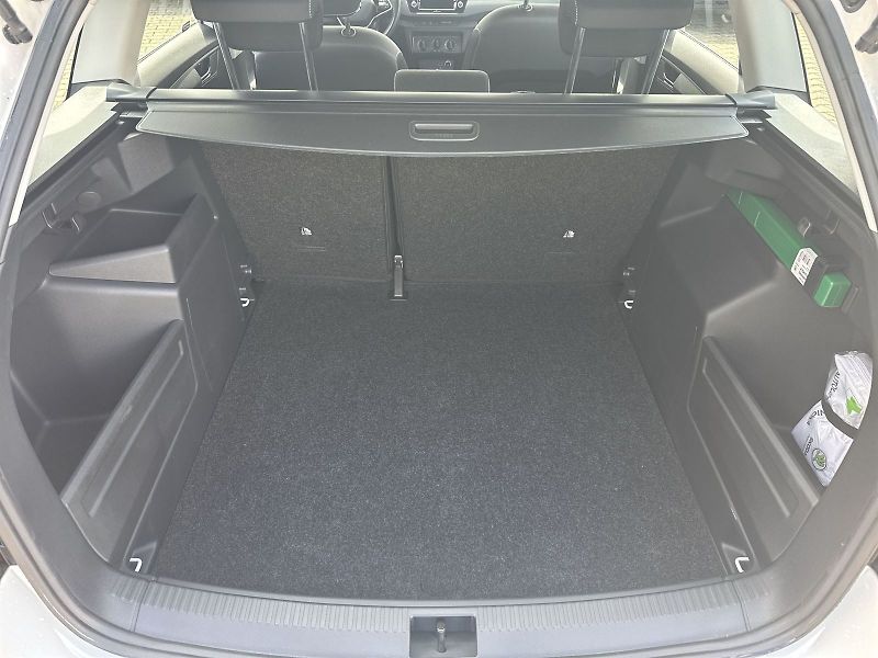 Škoda Fabia (2021) Combi 1.0 TSI Ambition - fotka 23 z 29