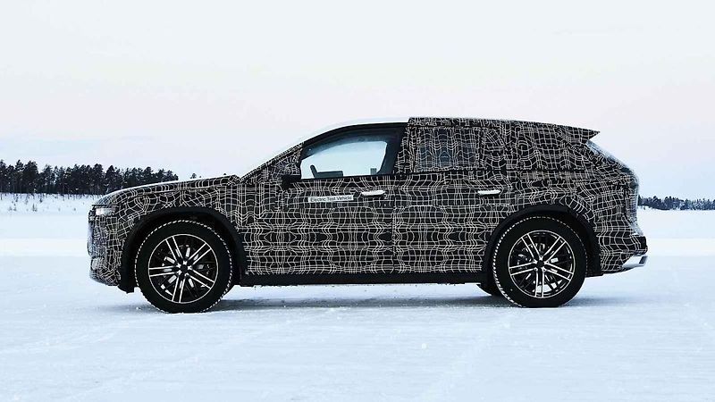 BMW iNEXT