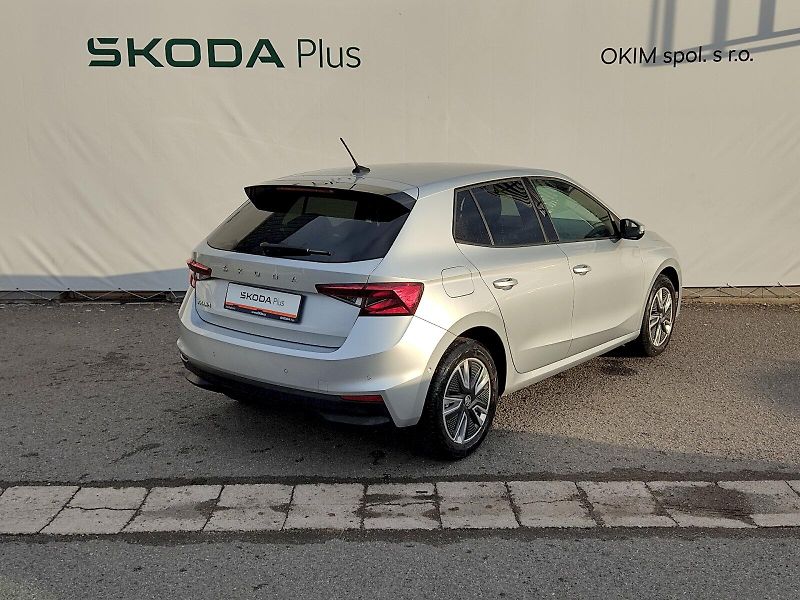 Škoda Fabia (2022) Ambition Business 1,0 Tsi 70 K - fotka 2 z 36