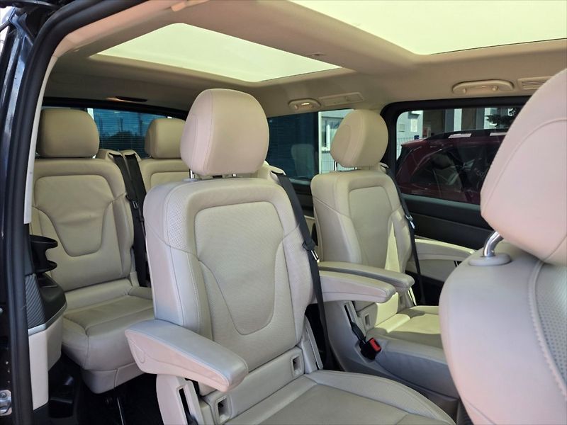 Mercedes-Benz Třídy V 2,0 V 300 d AVG 4M. 1. majitel - fotka 9 z 12