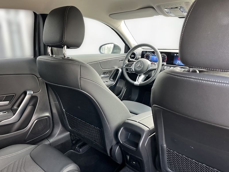 Mercedes-Benz Třídy A trida A 200 Progressive Line - fotka 21 z 21
