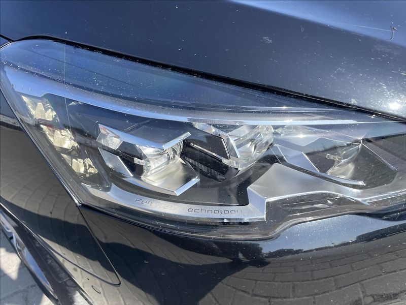 Peugeot 508 2,0 HDI 133kw SW Allure Automa - fotka 39 z 40