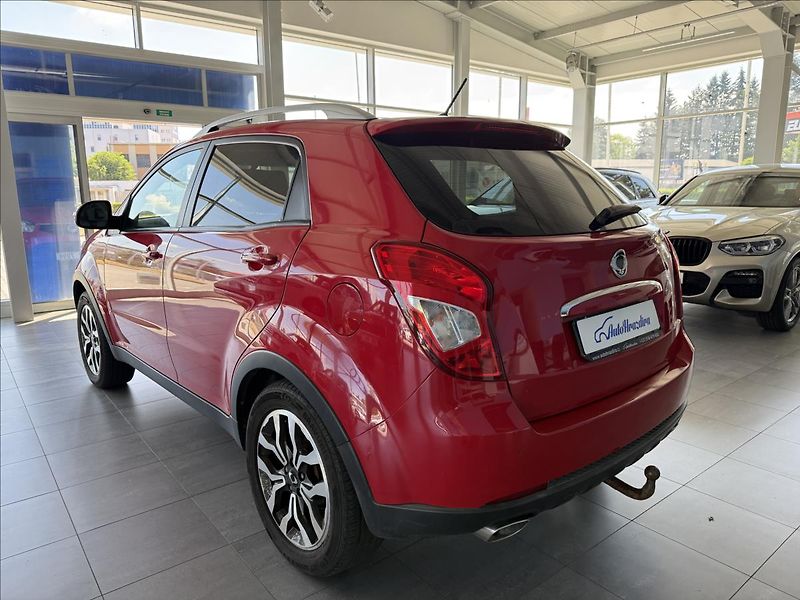 SsangYong Korando 2,0   110 kW,SERVISKA,4x4, - fotka 4 z 25