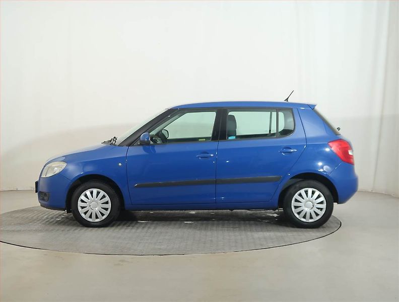 Škoda Fabia (2008) 1.2, po STK, za dobrou cenu - fotka 3 z 13