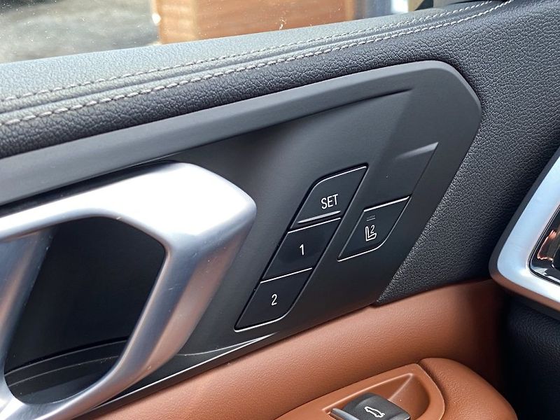 BMW X5 xDrive45e, ČR, tažné, 4x4, DPH - fotka 30 z 43