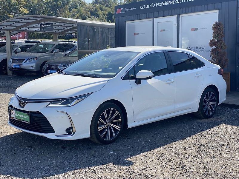 Toyota Corolla 1.5i, ČR, Style Tech, DPH - fotka 4 z 17