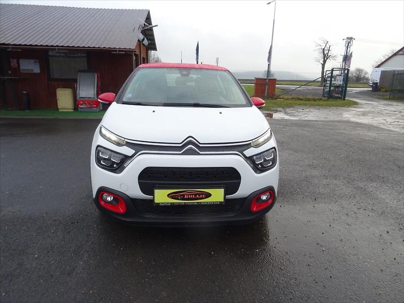 Citroën C3 1,2 PureTech 61 kW - fotka 1 z 28