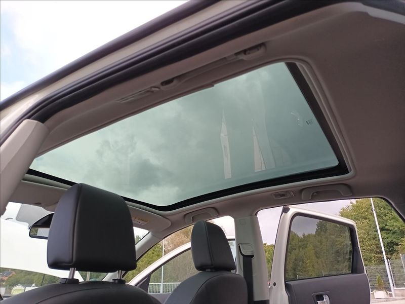 Nissan Qashqai 2,0 dCi 110 kW Automat,4X4,TZ - fotka 40 z 40