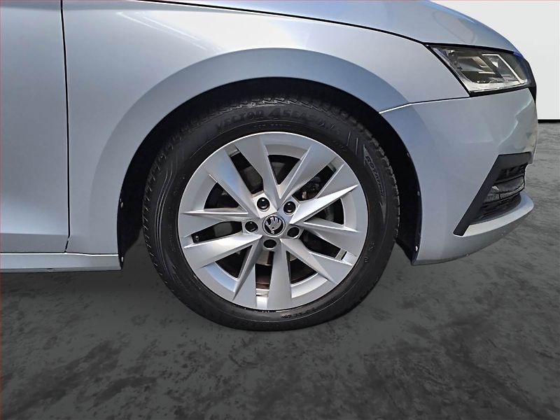Škoda Octavia (2021) Style 1.5 TSI e-tec - fotka 14 z 23