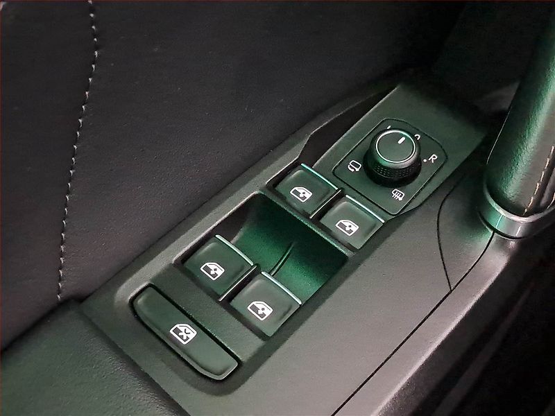 Cupra Formentor (2022) 1.5 TSI - fotka 20 z 22