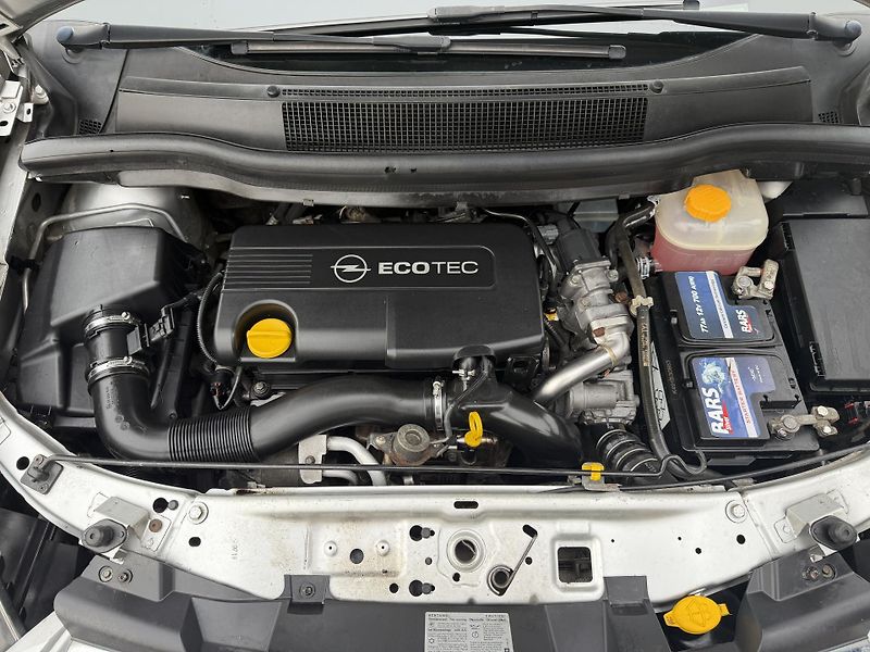 Opel Zafira 1,7 DTi 7 MIST - fotka 21 z 21