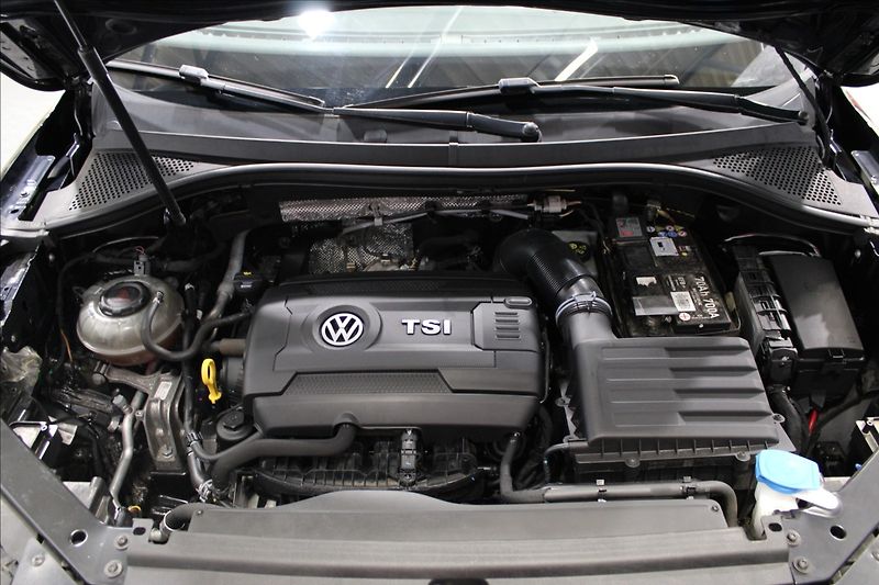 Volkswagen Tiguan Allspace 2,0 TSI ALL 4M DSG R-line - fotka 7 z 33