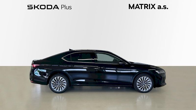 Škoda Superb (2025) Laurin&Klement 2.0TSI 195kW DS - fotka 8 z 36