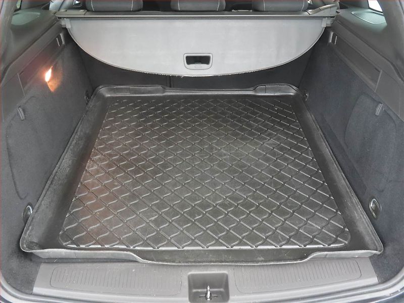 Opel Astra (2019) 1.6 CDTI, Navi, Tempomat - fotka 14 z 18