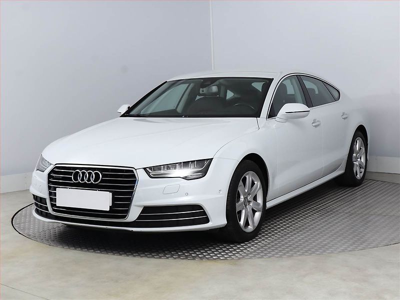 Audi A7 (2015) S-Line 3.0 TDI - fotka 2 z 22