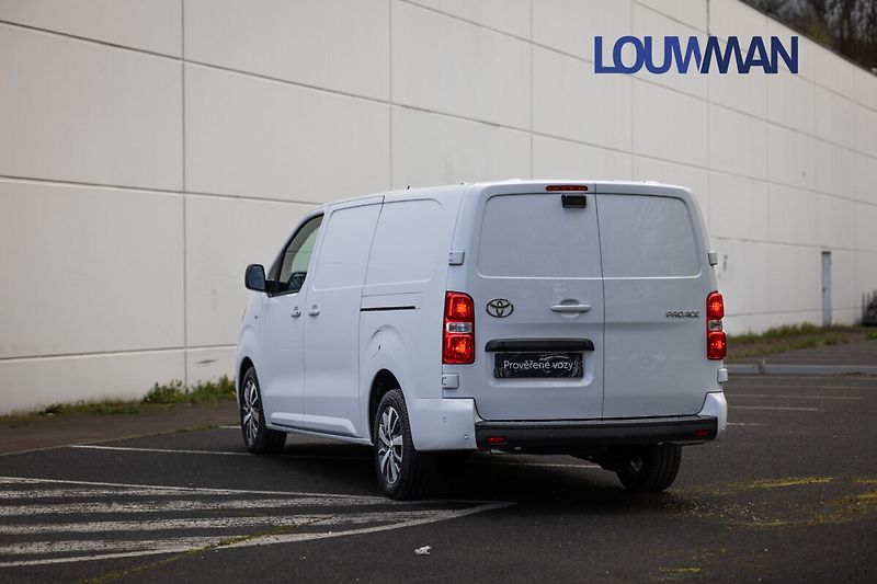 Toyota ProAce 2,0   Panel Van 144 L2 COMFORT - fotka 19 z 21