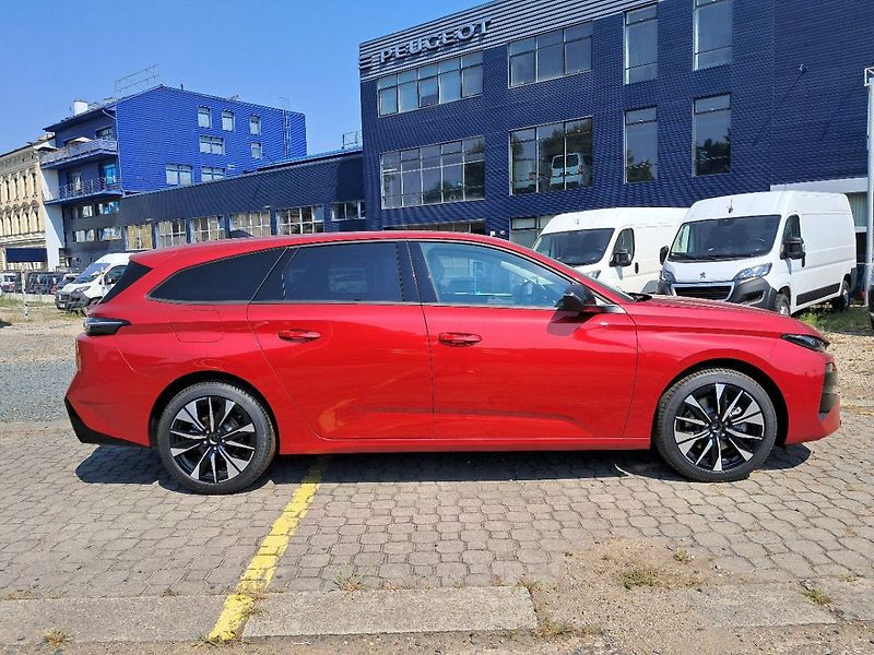 Peugeot 308 SW ALLURE Hybrid 145 e-DCS6 - fotka 4 z 10