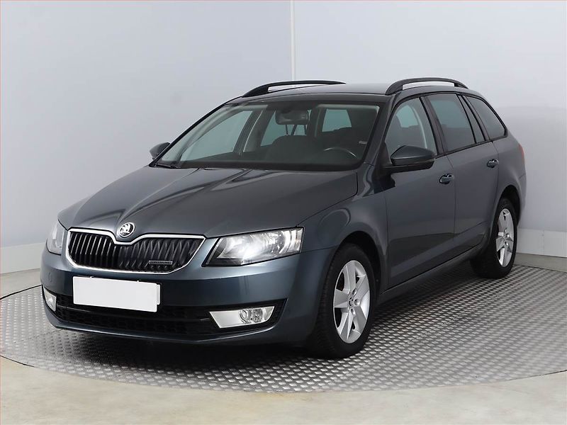 Škoda Octavia (2014) Greenline 1.6 TDI, Serv.kniha - fotka 2 z 15