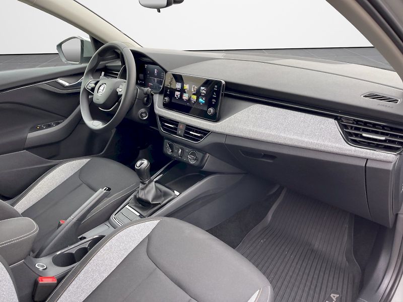 Škoda Scala (2024) 1.0 TSI 85kW Selection - fotka 20 z 34