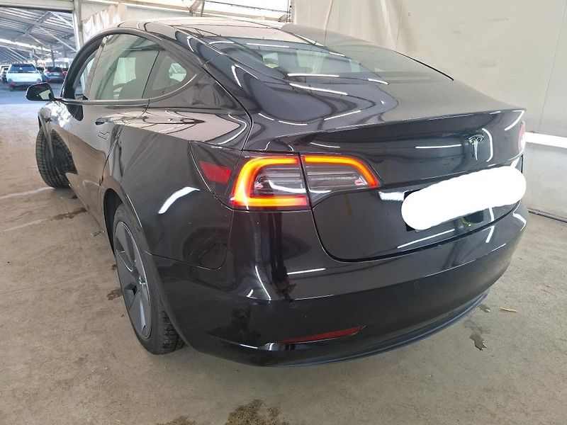 Tesla Model 3 RWD StandardRange PŘIPRAVUJEME - fotka 3 z 10