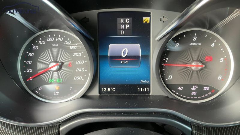 Mercedes-Benz Třídy V V 250d Vanstar  - fotka 13 z 23