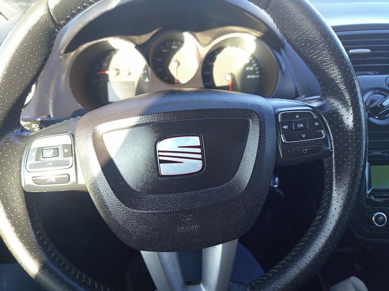 Seat Altea (2012) - fotka 21 z 27