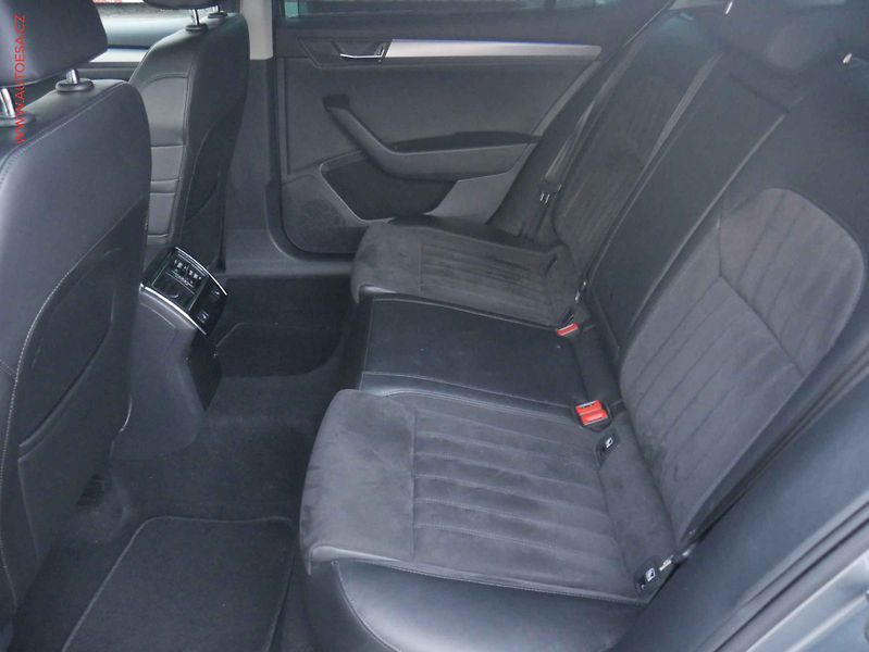 Škoda Superb (2016) 2.0TDi, ČR, AT, navi, bixen - fotka 10 z 15