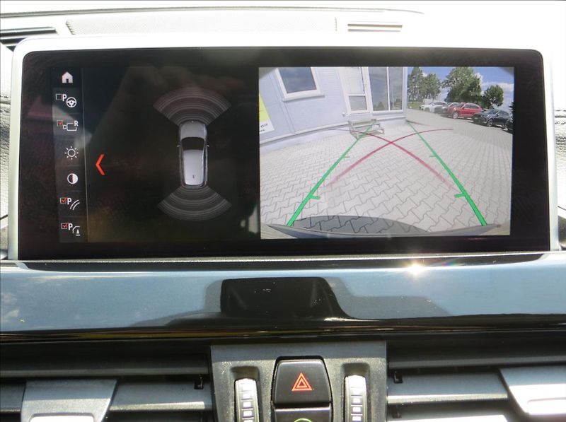BMW X1 1,5 i sDrive AUT LED Navi ČR - fotka 20 z 27