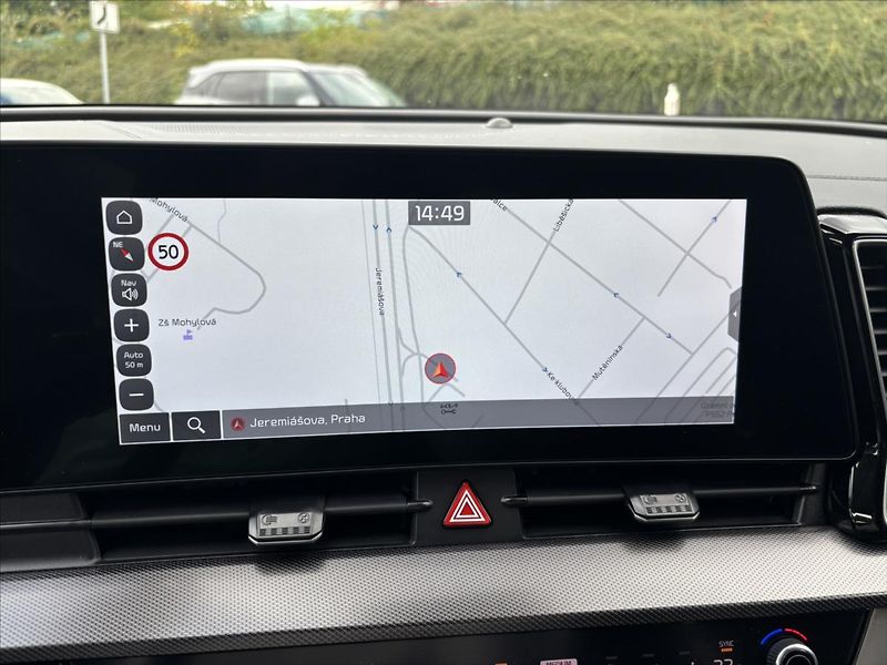 Kia Sportage 1,6 TGDi HEV AT TOP ADAPTIV - fotka 20 z 49