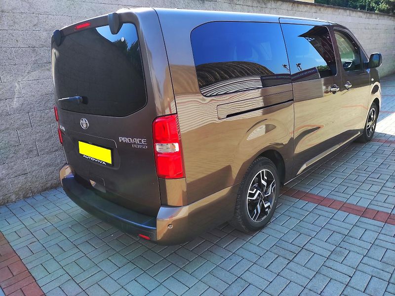 Toyota ProAce Verso 2,0D-4D130kW,L2, Shuttle,ČR - fotka 4 z 44
