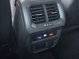 Volkswagen Tiguan (2021) LIFE 1,5TSI 150k - náhled 19