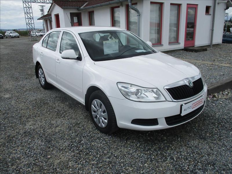 Škoda Octavia 1,4 i, klimatizace, servis, - fotografie inzerátu