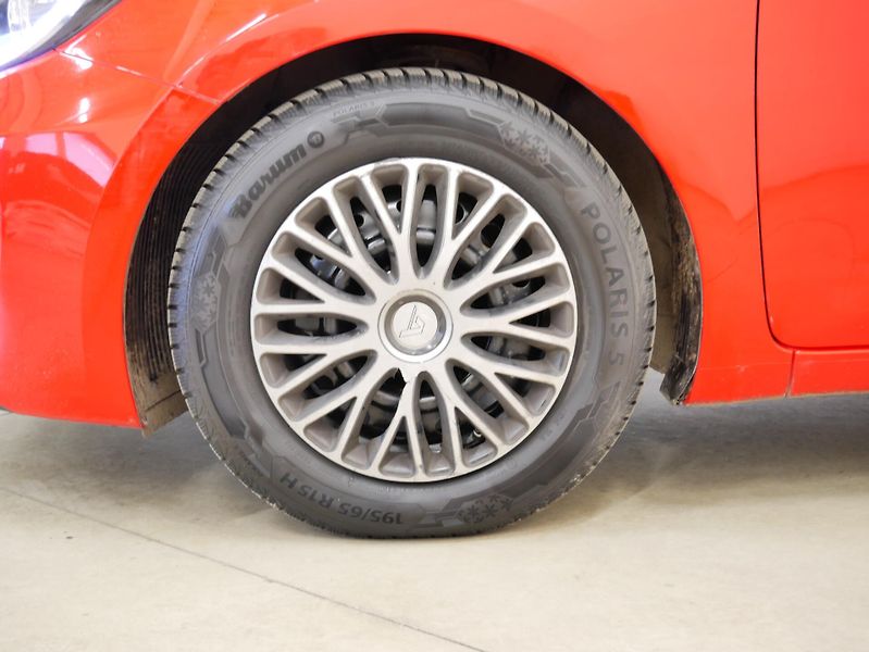 Kia Ceed - fotka 9 z 24